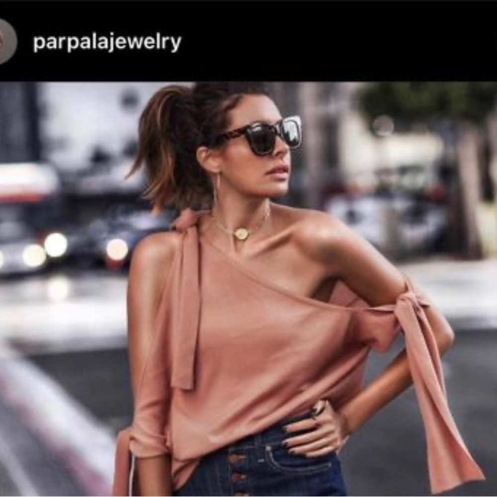 Choker from parpala jewelry.